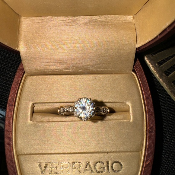 Verragio Parisian Engagement Ring - Picture 5 of 6